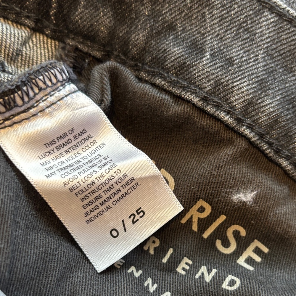 Lucky Brand Women’s Black Denim Jeans with rhinestones down the sides! - Picture 8 of 11